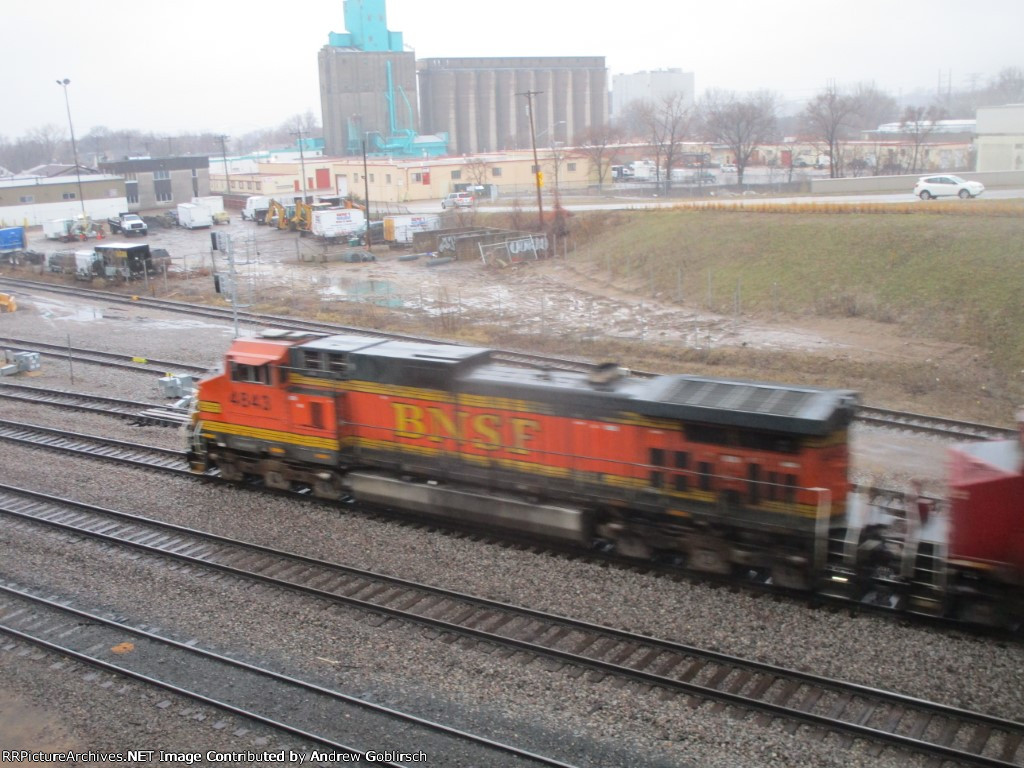 BNSF 4843